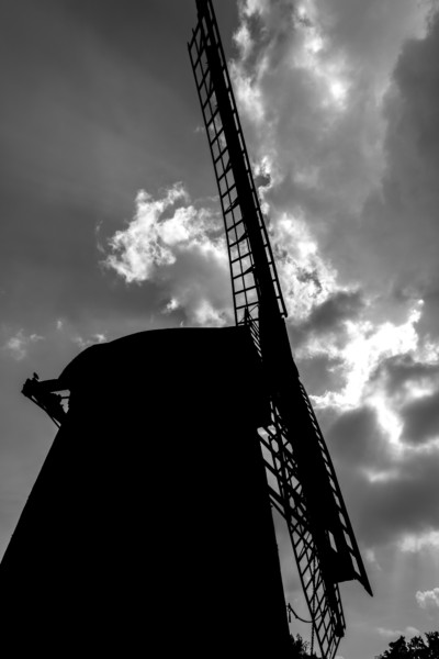 bidston-lighthouse-windmill-1