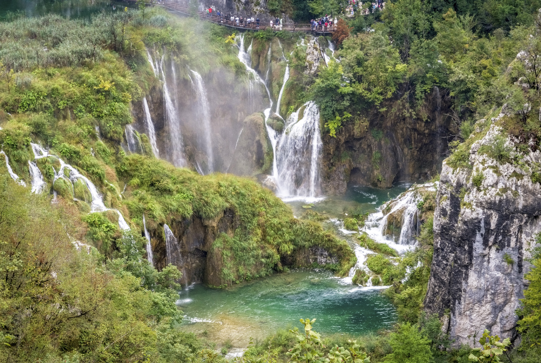 plitvice-lakes-national-park-1