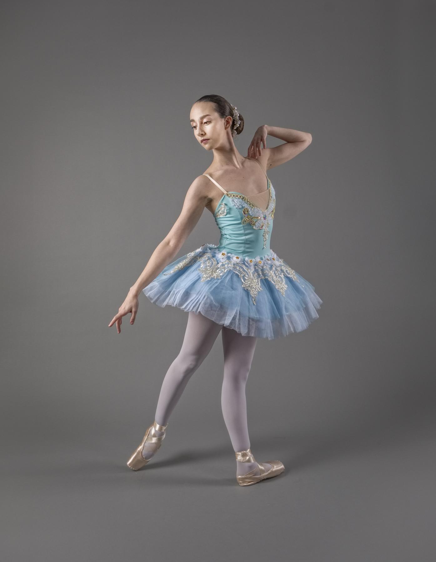 ballet-dancer-erica-1
