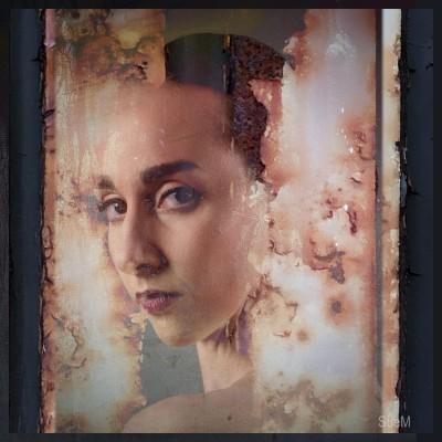 portrait-in-rust-lcps-sue-m