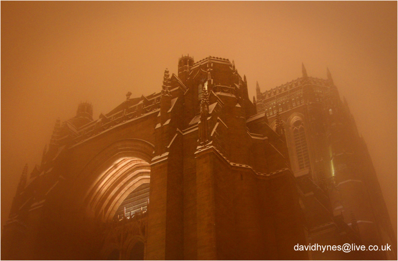 liverpool-anglican-cathedral-in-snowstorm-lcps