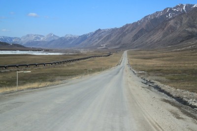 dempster-highwayruns-from-dawson-city-to-inuvik-alaska