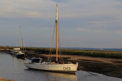 Heswall derelict boats and mud banks