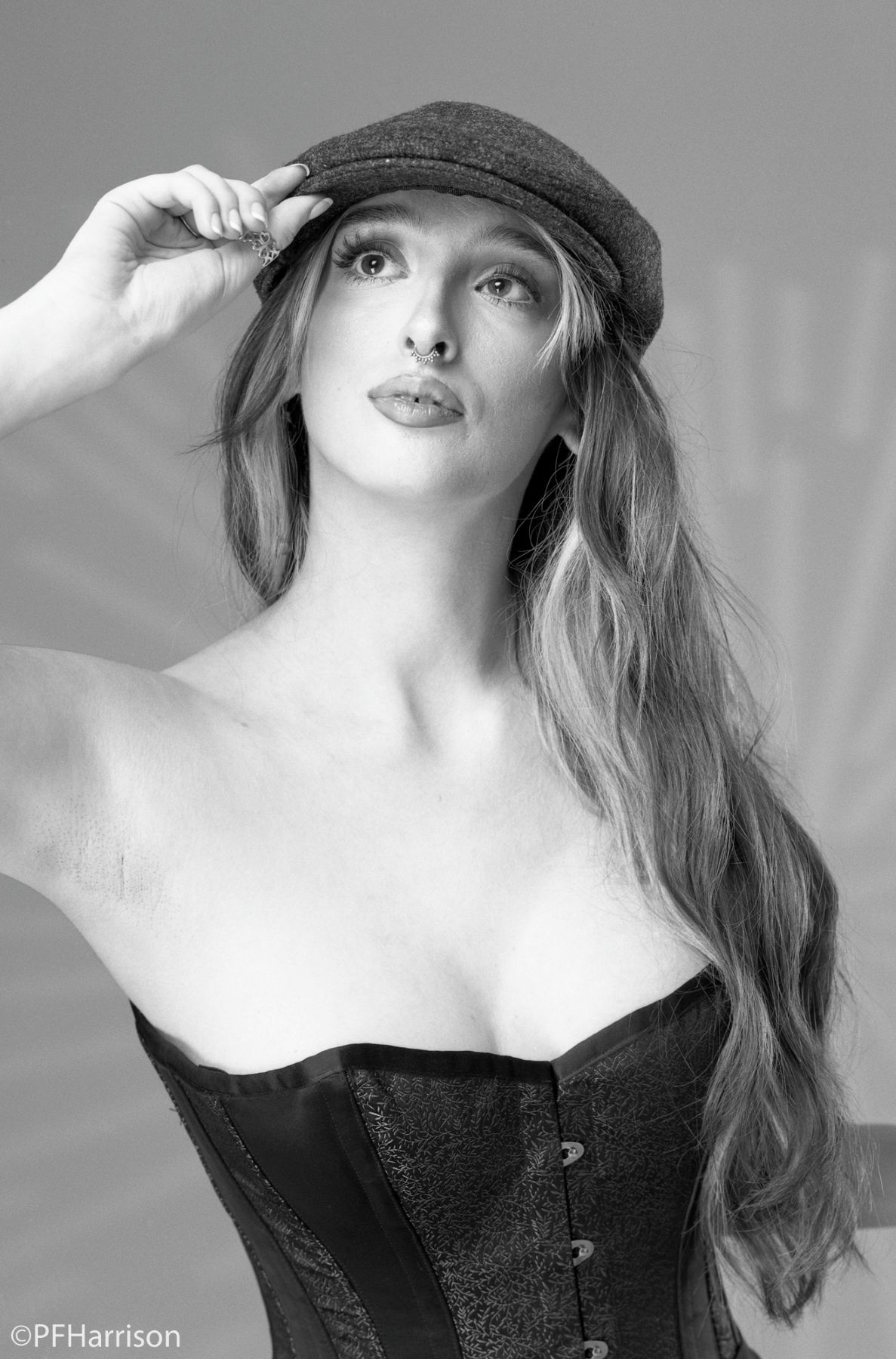 ellie-model-ellie-natasha-kerr-3llairy-4