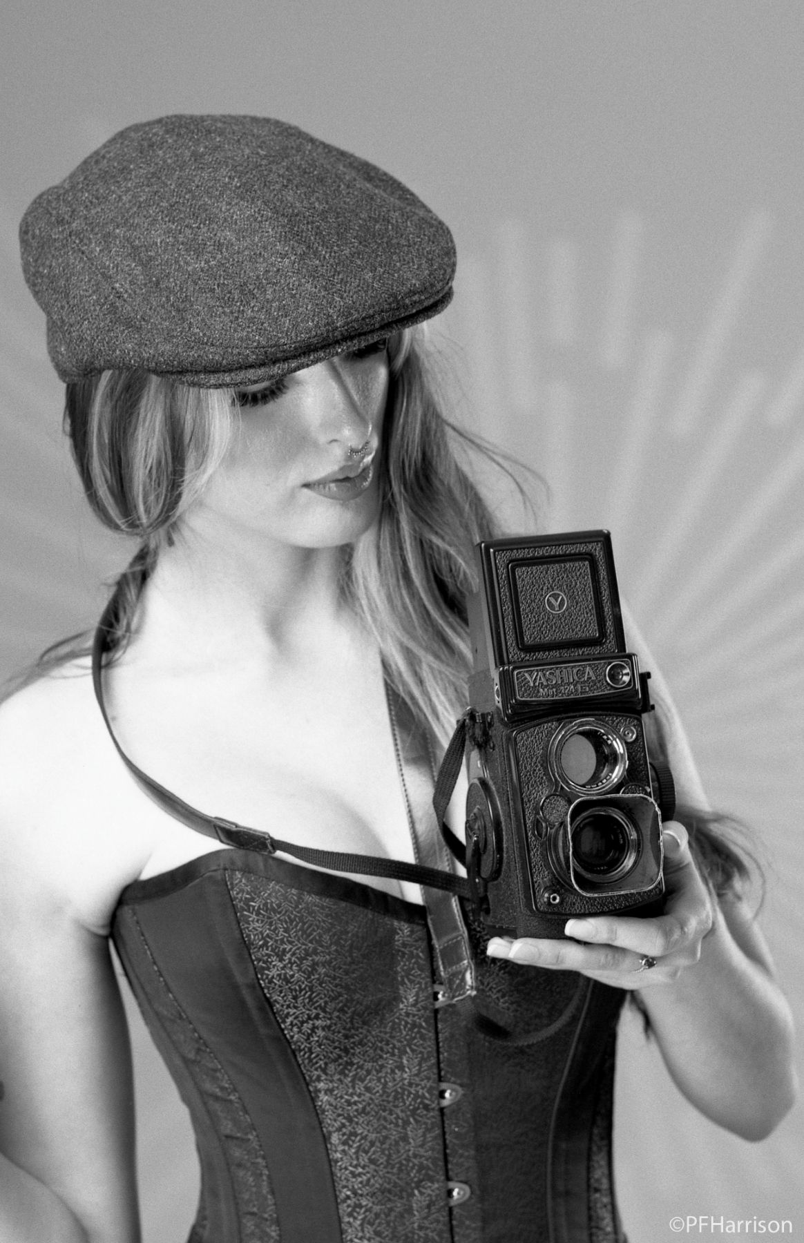 ellie-model-ellie-natasha-kerr-3llairy-3